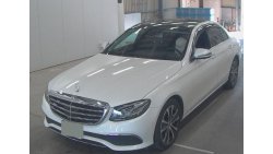 مرسيدس بنز E 400 Available in Japan