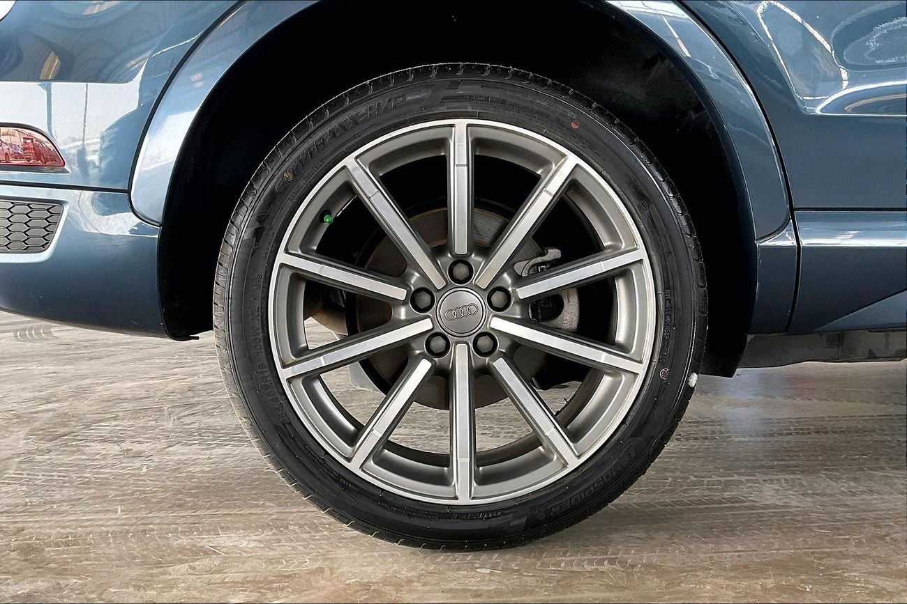 Audi Q3 35 TFSI S Line | Guaranteed Warranty | 0 Down Payment