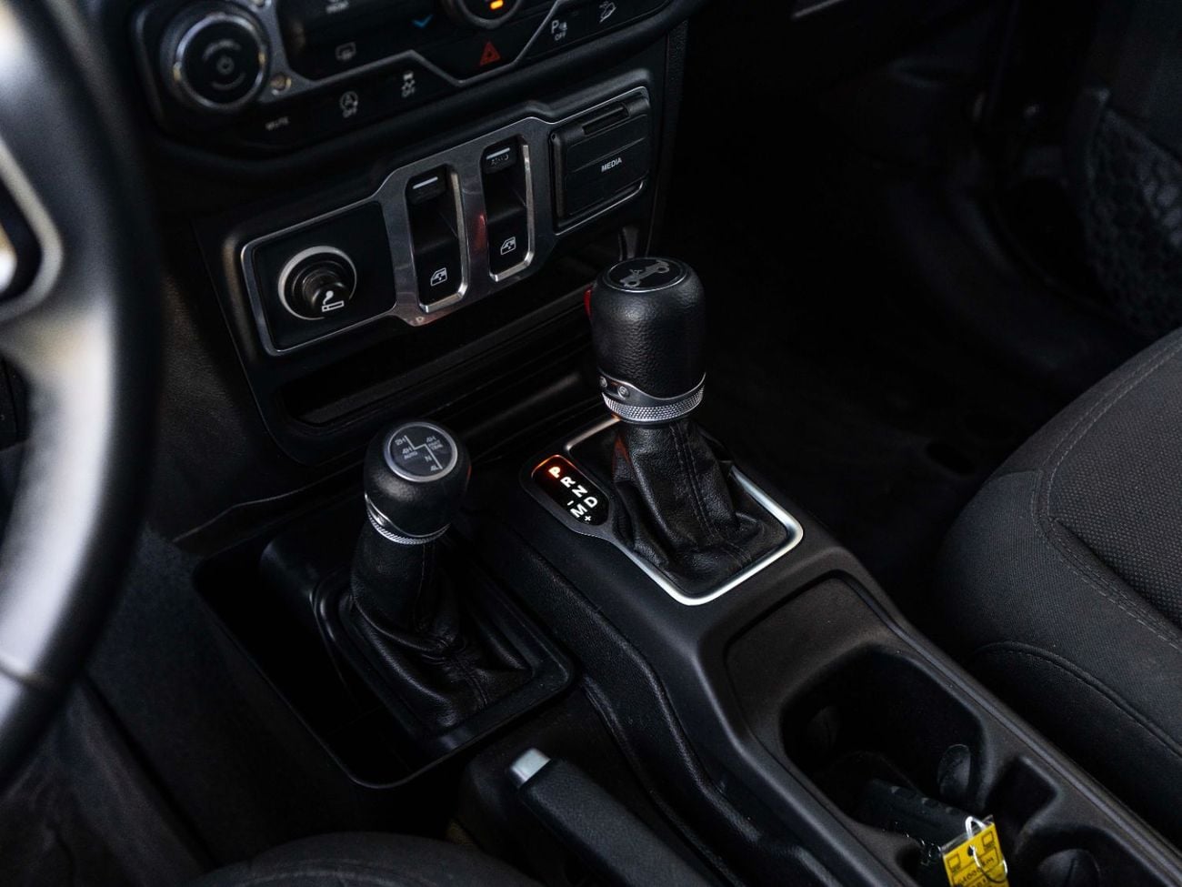 Jeep Wrangler SPORT