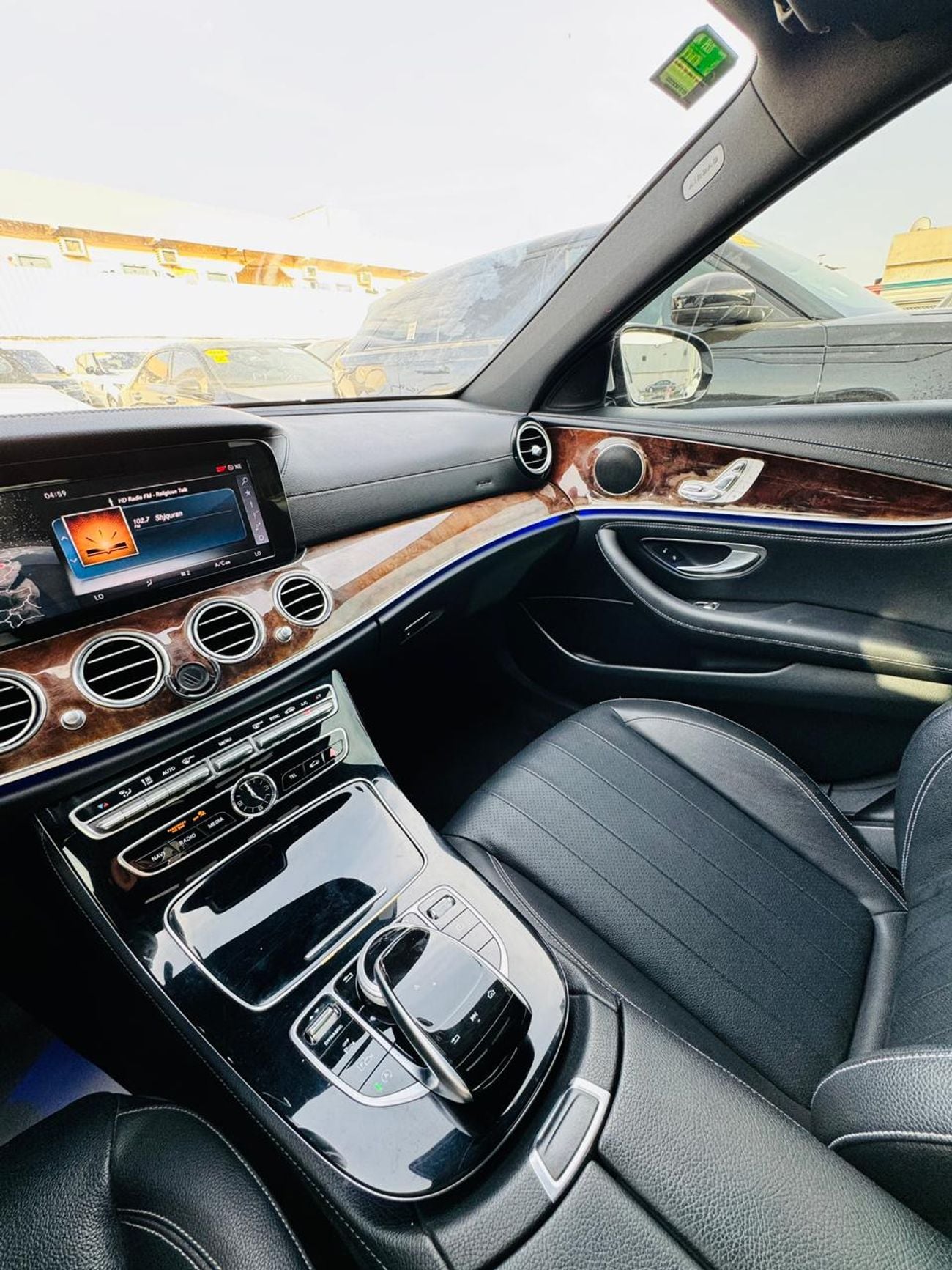 مرسيدس بنز E300