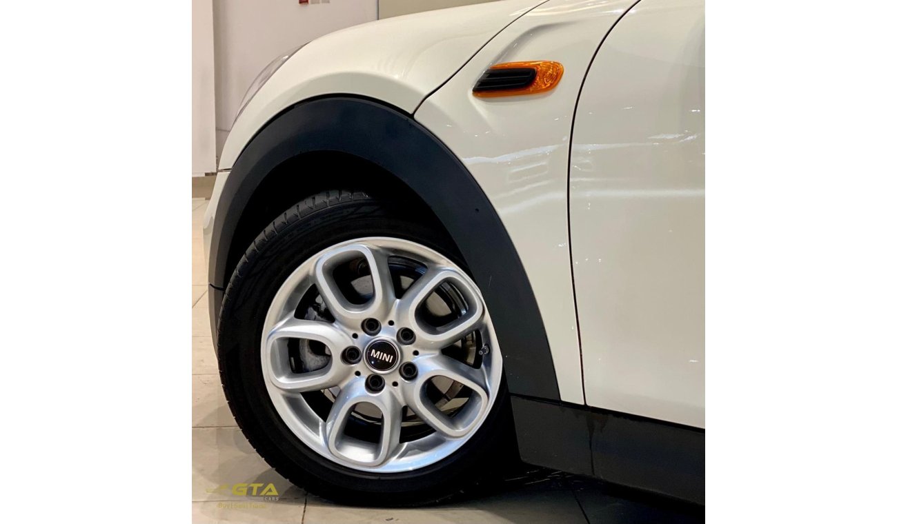 Mini Cooper 2018 Mini Cooper, Mini Warranty + Service Package, Full Service History, Low KMs, GCC