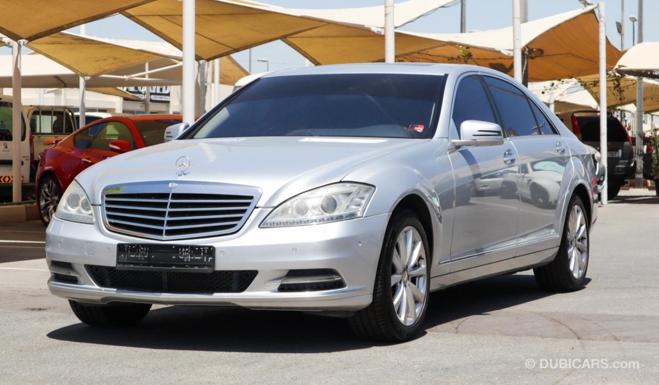 مرسيدس بنز S 550