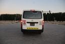 Nissan Urvan STD