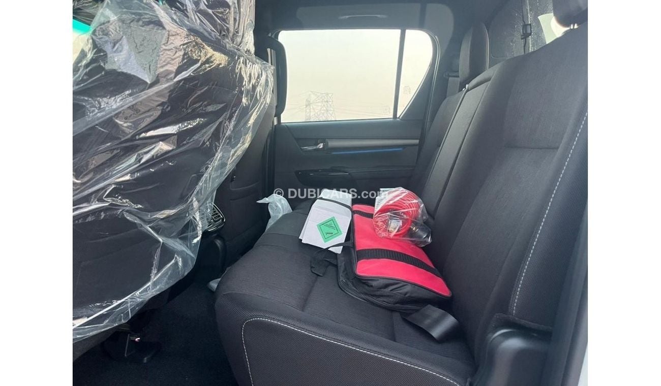 Toyota Hilux TOYOTA_HILLUX_ADVENTURE_4.0L_4WD_FULL_OPTIONS_SAUDI