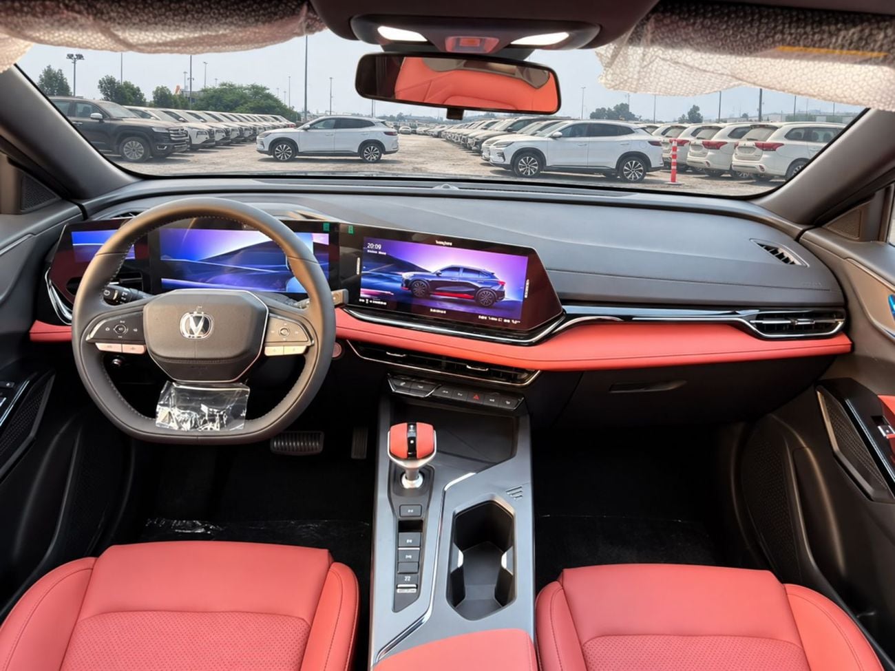 تشنجان x5 بلس  ECTB - 10. شانجان X5 بلس - 1.5 لتر بنزين أوتوماتيكي تيربو - أسود مع برتقالي