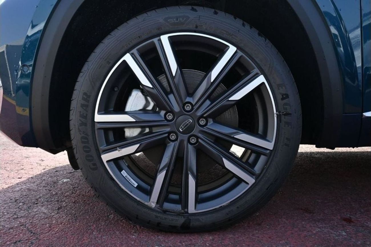 جيلي مونجارو Geely Monjaro 2.0L Turbo, 4WD Petrol, Model 2024 , Color Teal