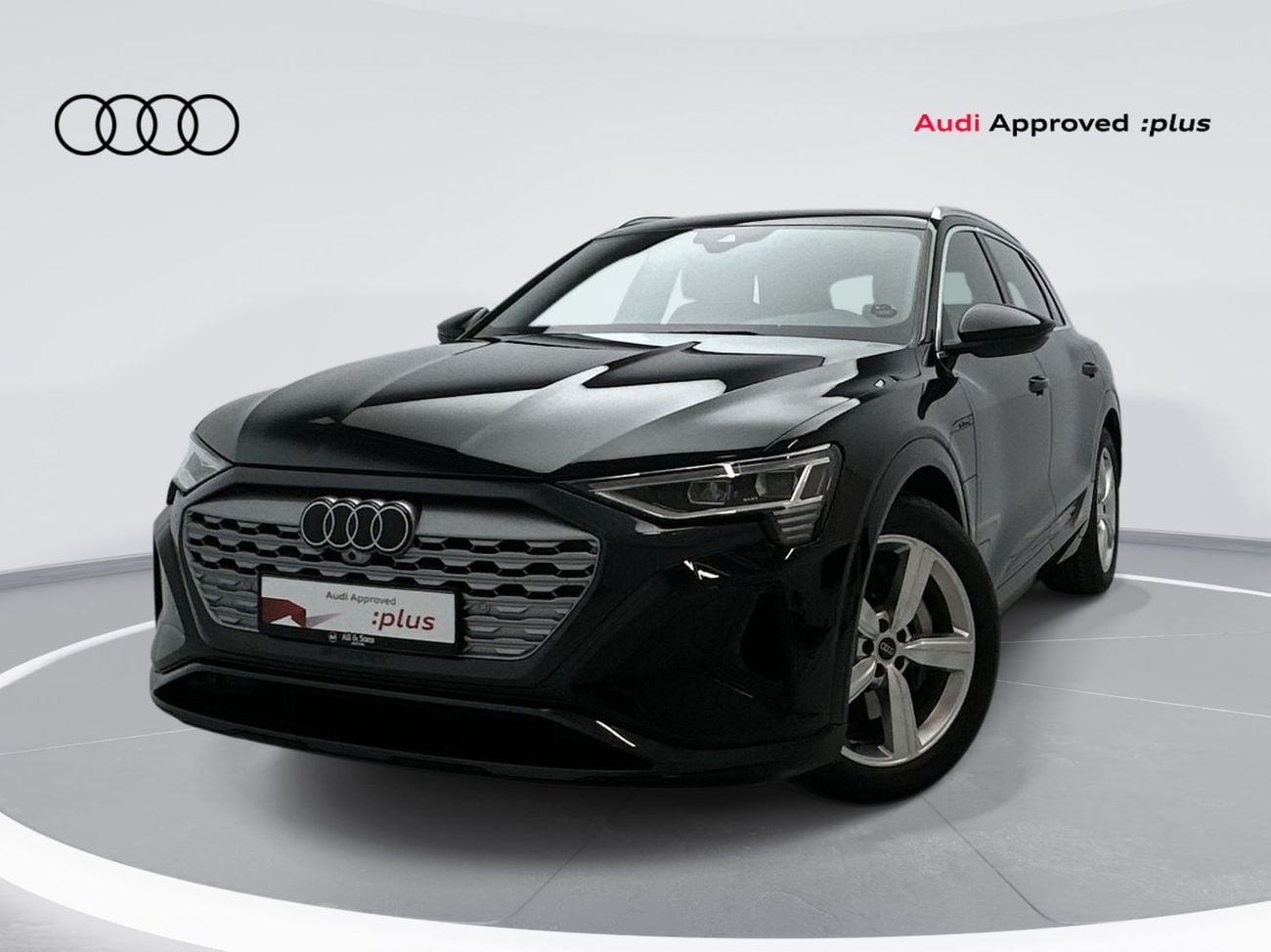 Audi Q8 etron 55 quattro Advanced Q8 Advanced 55 e-tron quat 408hp (Ref# 028490)