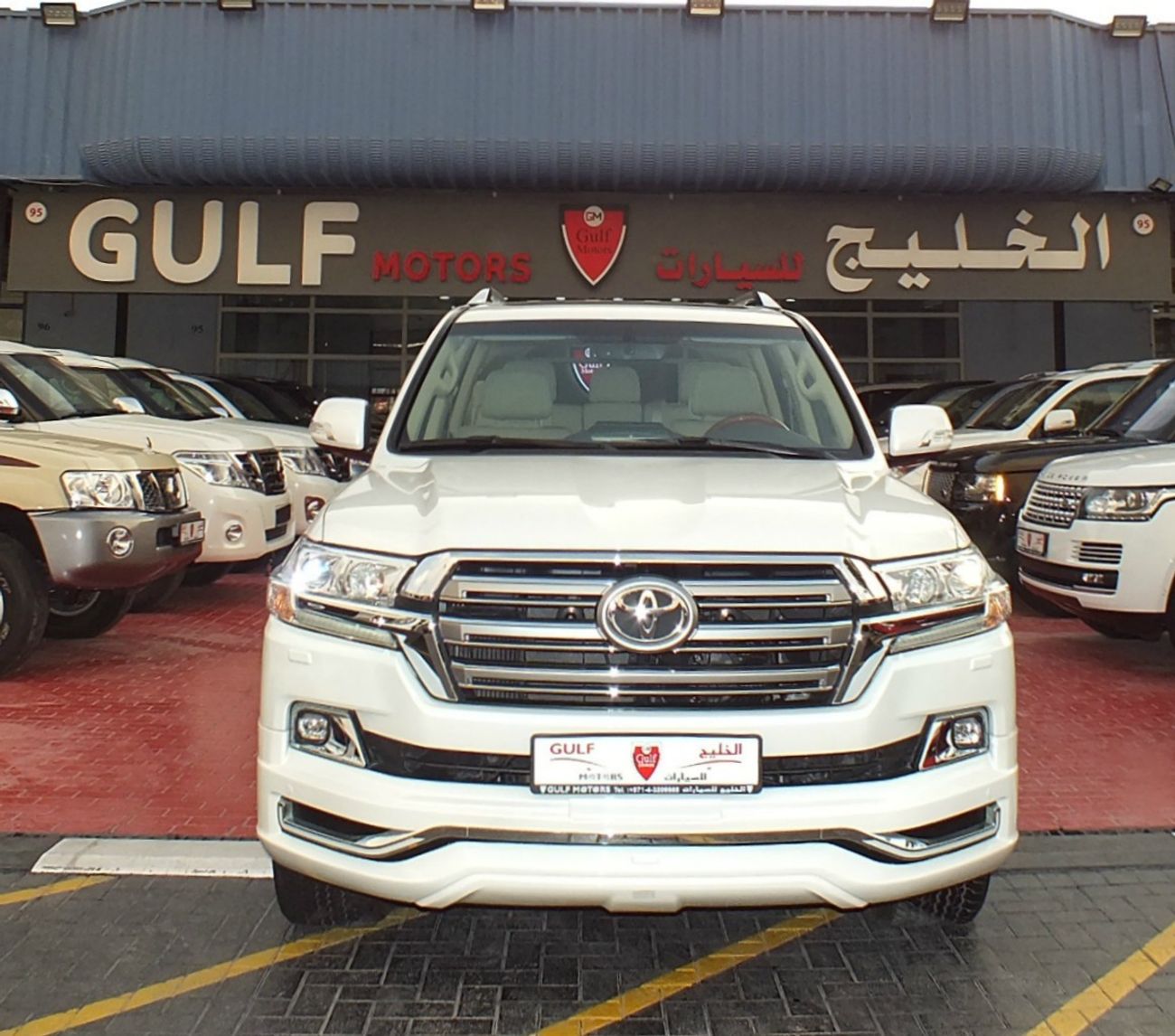 Toyota Land Cruiser GXR V6