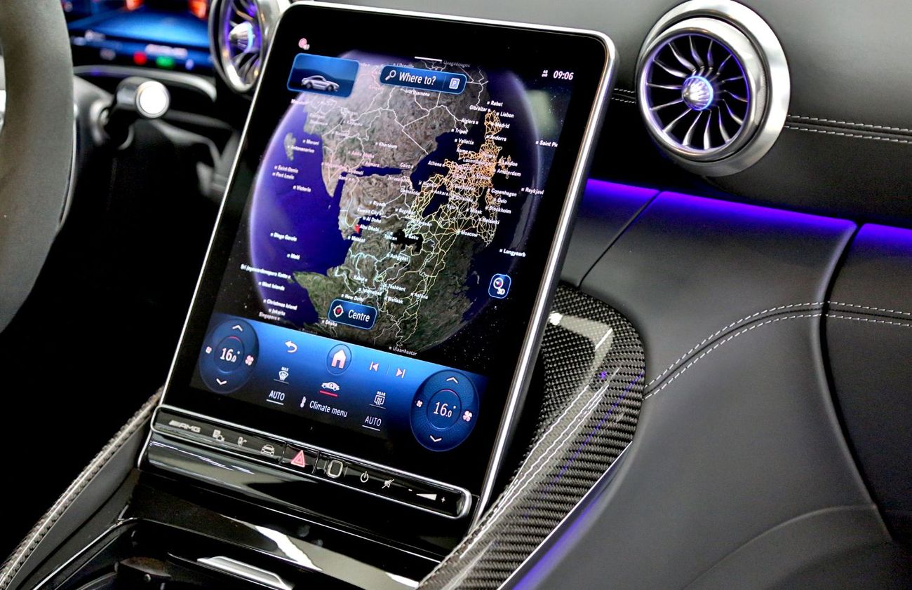 مرسيدس بنز أي أم جي جي تي 63 SE Performance (4 Door)