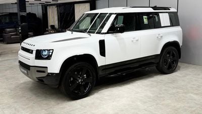 لاند روفر ديفندر 4 Cylinder | GCC | Warranty & Service contract
