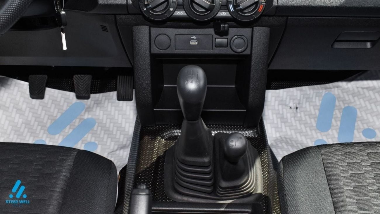 ميتسوبيشي L200 /Triton GL Diesel 2024 / Only Available with us / Double Cabin 4x4 5 MT Mid-Line / Export Only