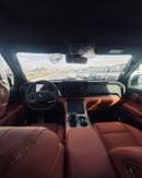 ROX 01 ROX01 2025 – Long Range, 6-Seater VIP Edition