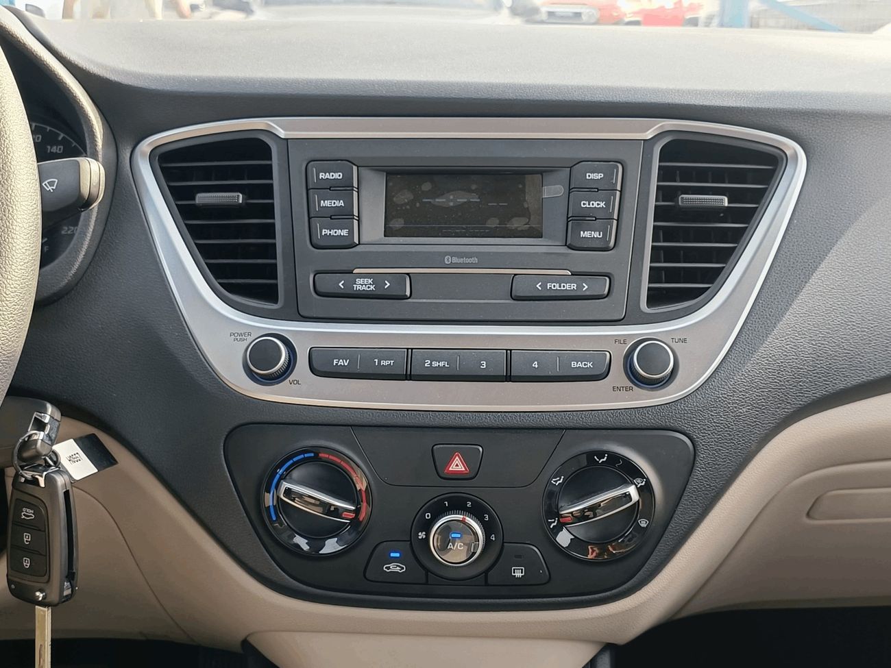 هيونداي أكسنت 1.4L V4 PETROL/ BRAND NEW/ ALLOY RIMS/ CODE# 67827