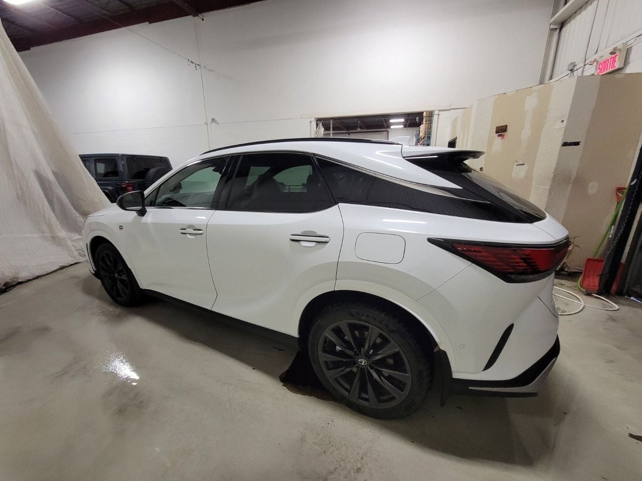 لكزس RX 350 26/26 F SPORT 3