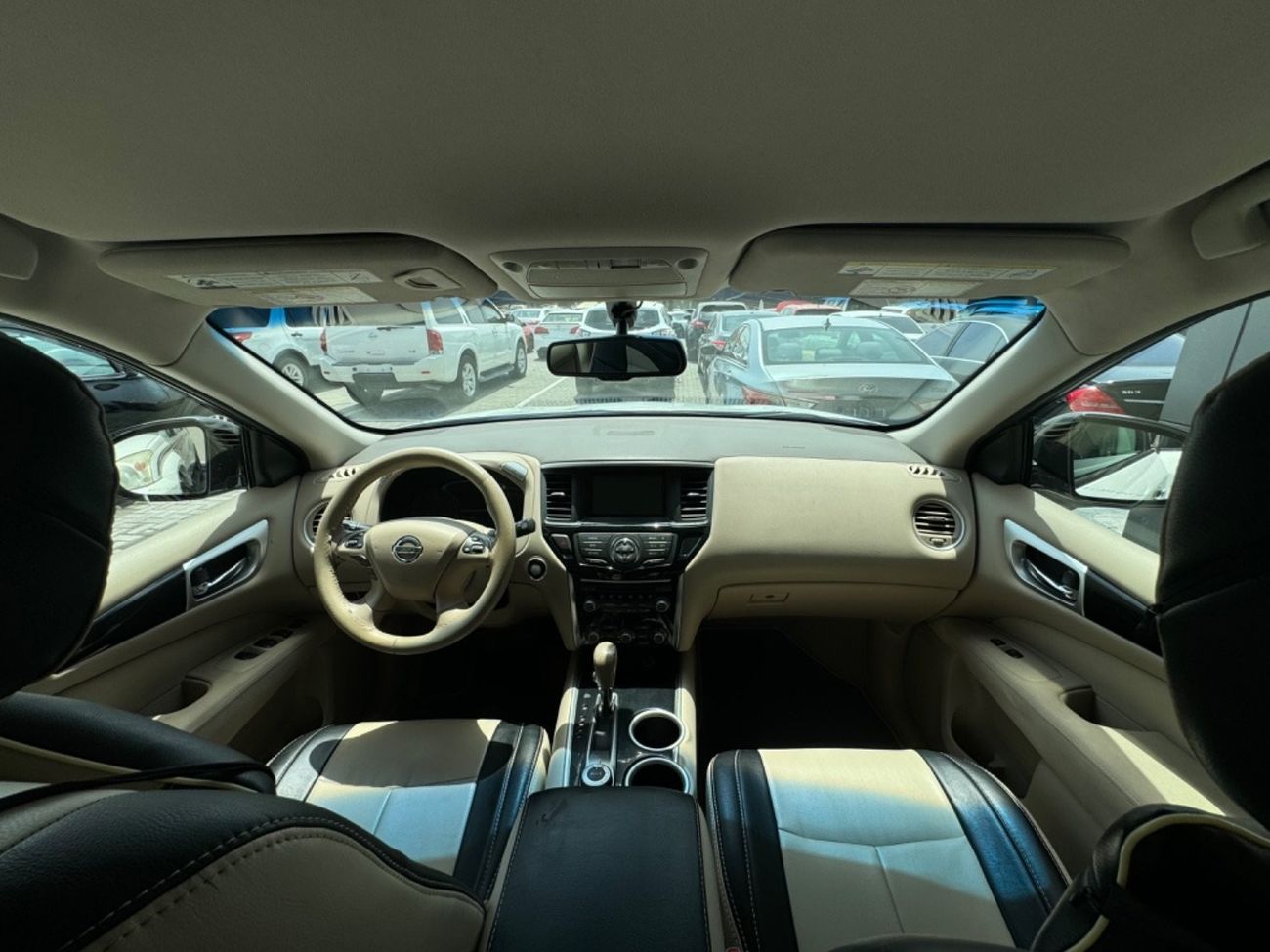 Nissan Pathfinder SV