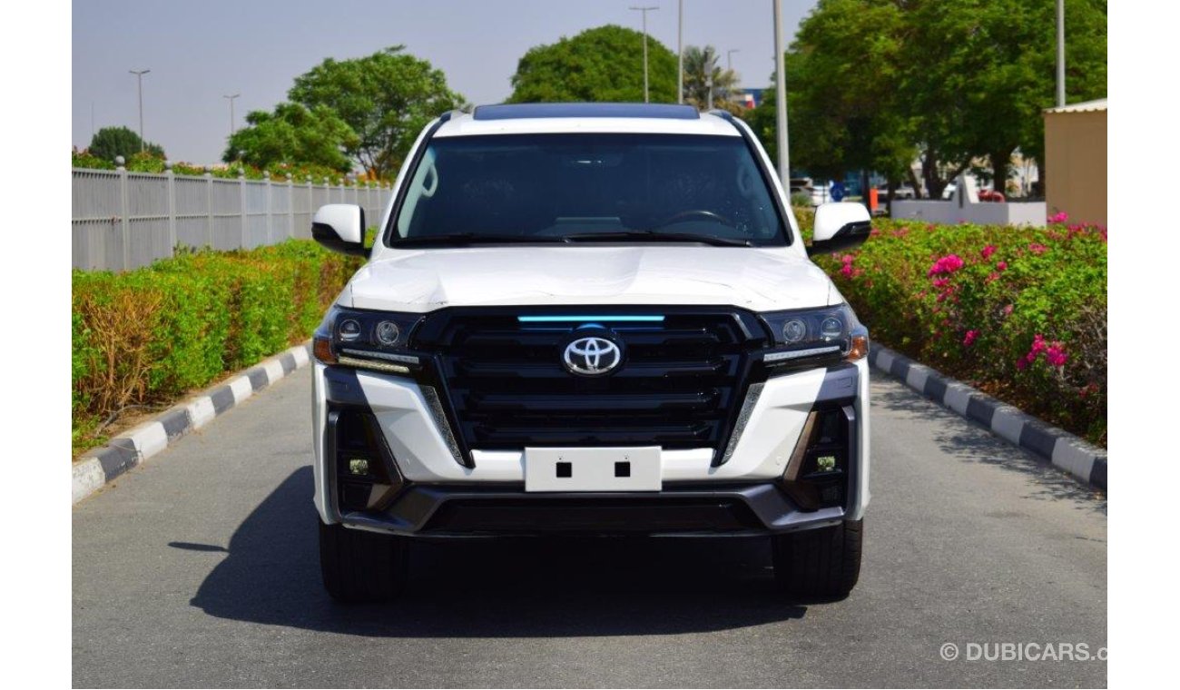 Toyota Land Cruiser 200 VXR+ V8 5.7L AT BLACK EDITION