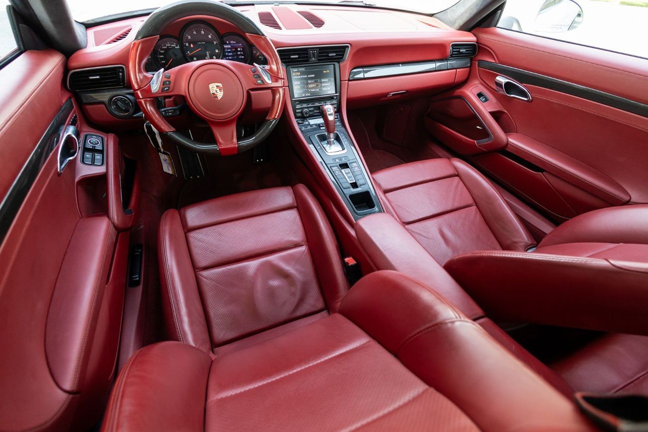 Porsche 911 Carrera 3.4L Coupe