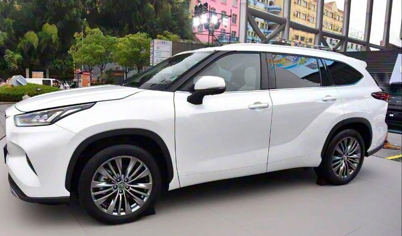 Toyota Highlander Highlander / 2025 / white / 0km