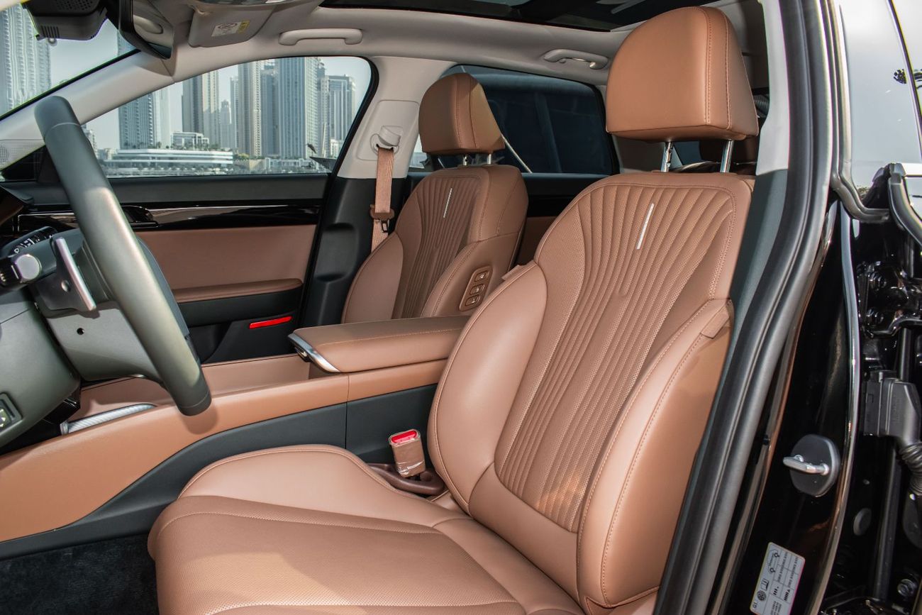 Hyundai Grandeur Hyundai Grandeur Model 2025 2400 AED P/M With Zero Down Payment For 5 Years