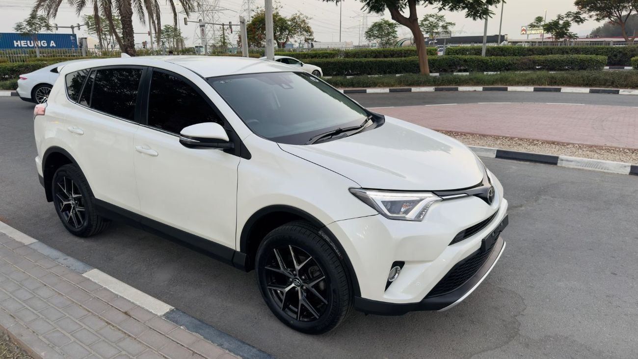 Toyota RAV4 DIESEL 2.2L ENGINE | EXCELLENT CONDITION | AUTOMATIC TRANSMISSION | RHD | 2018