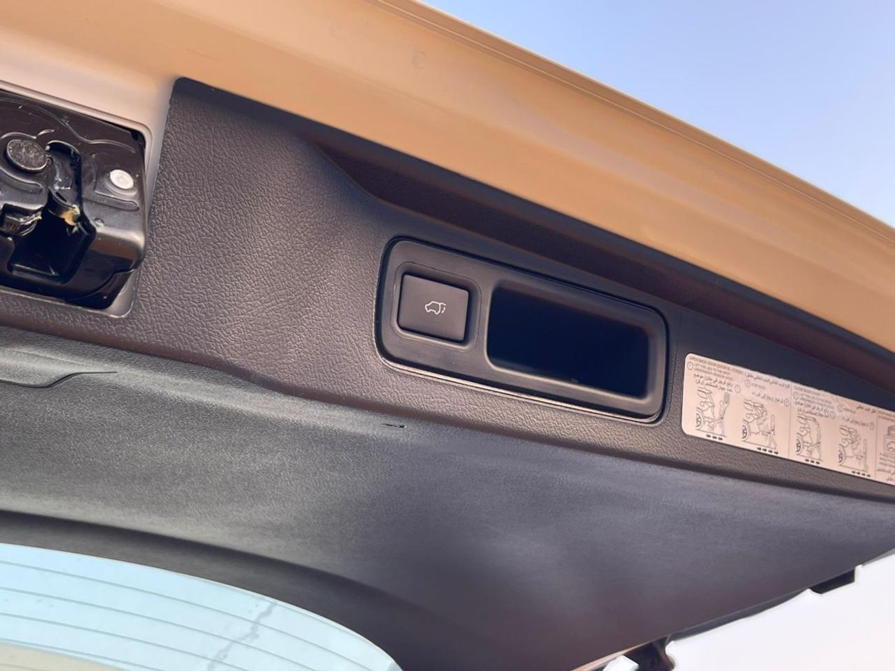 Toyota Fortuner Toyota Fortuner SR5 Plus 4.0L V6 PETROL 2025 GCC