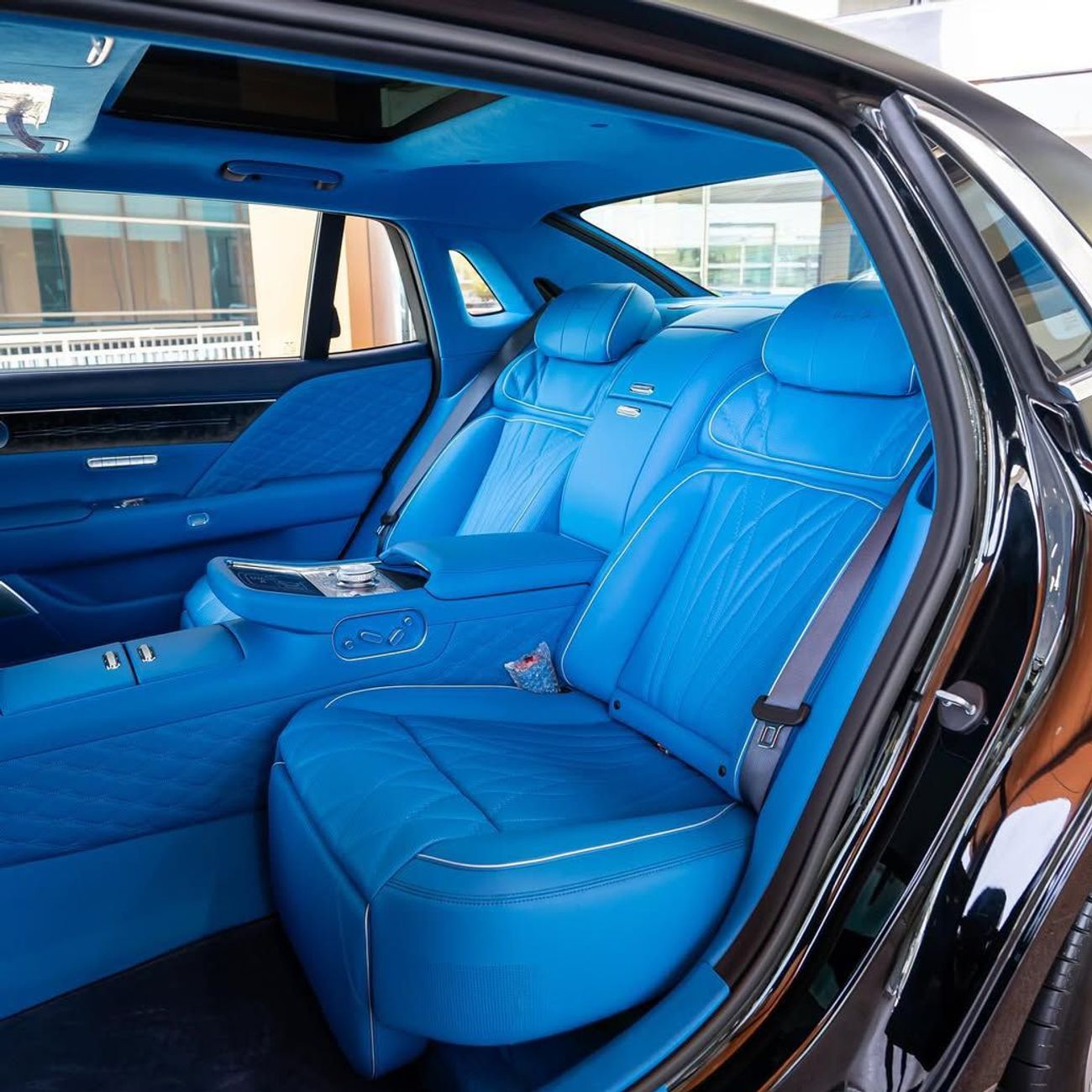 جينيسس G90 2024 GENSIS G90 Brand NEW GCC LWB LIMITED EDITION ( 1 OF 1) With Warranty + Service