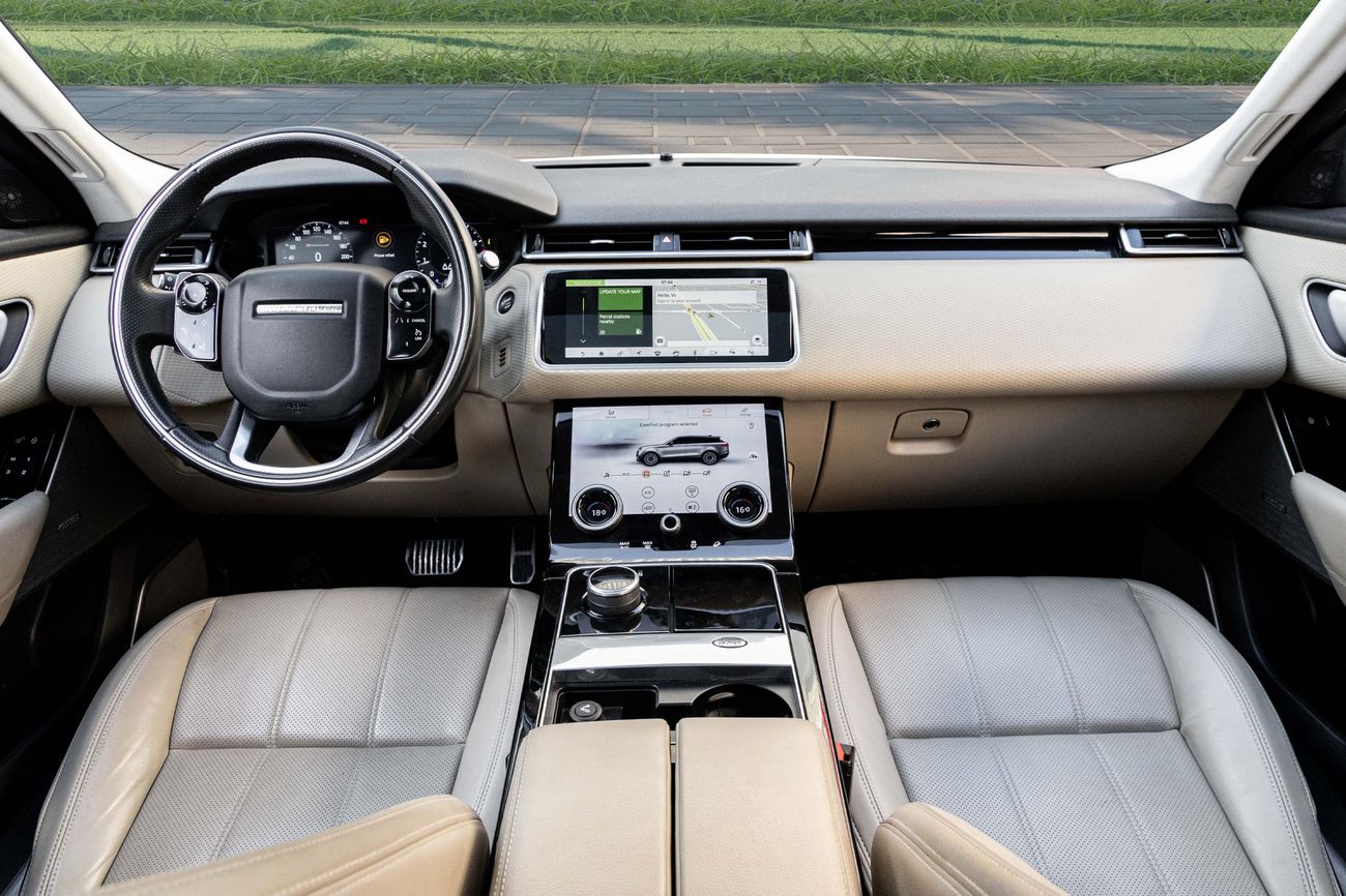 لاند روفر رينج روفر فيلار Range Rover Velar P250 R-Dynamic HSE | 2,488 P.M | 0% Downpayment | Perfect Condition!