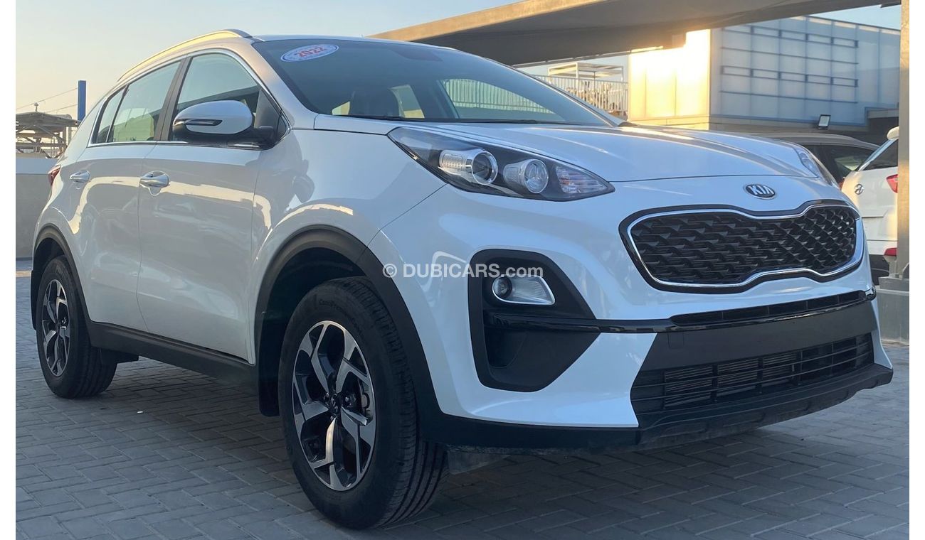 Kia Sportage (GCC 1.6 ) very good condition without accident original paint