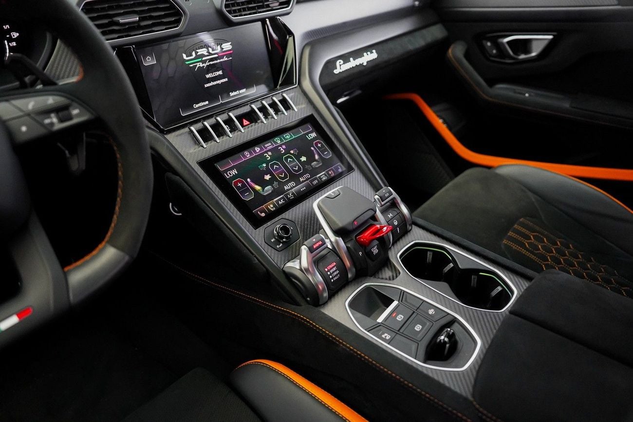 Lamborghini Urus PERFORMANTE