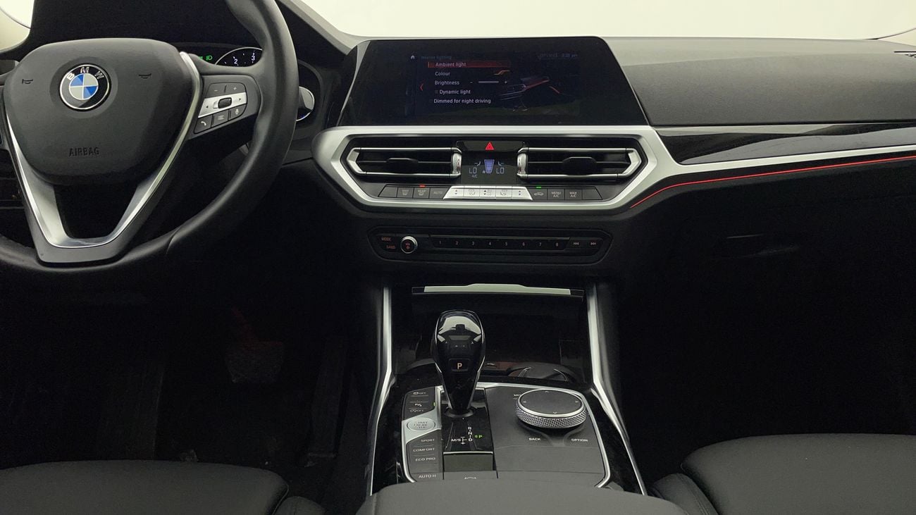 BMW 320i EXCLUSIVE 2 | Zero Down Payment | Home Test Drive