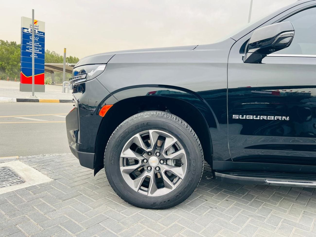 Chevrolet Suburban LT 5.3L 4WD