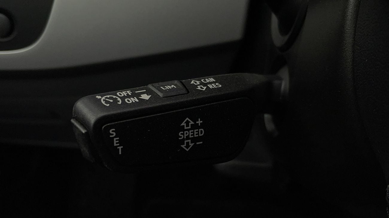 أودي A4 35 TFSI S LINE 2 | بدون دفعة مقدمة | اختبار القيادة في المنزل