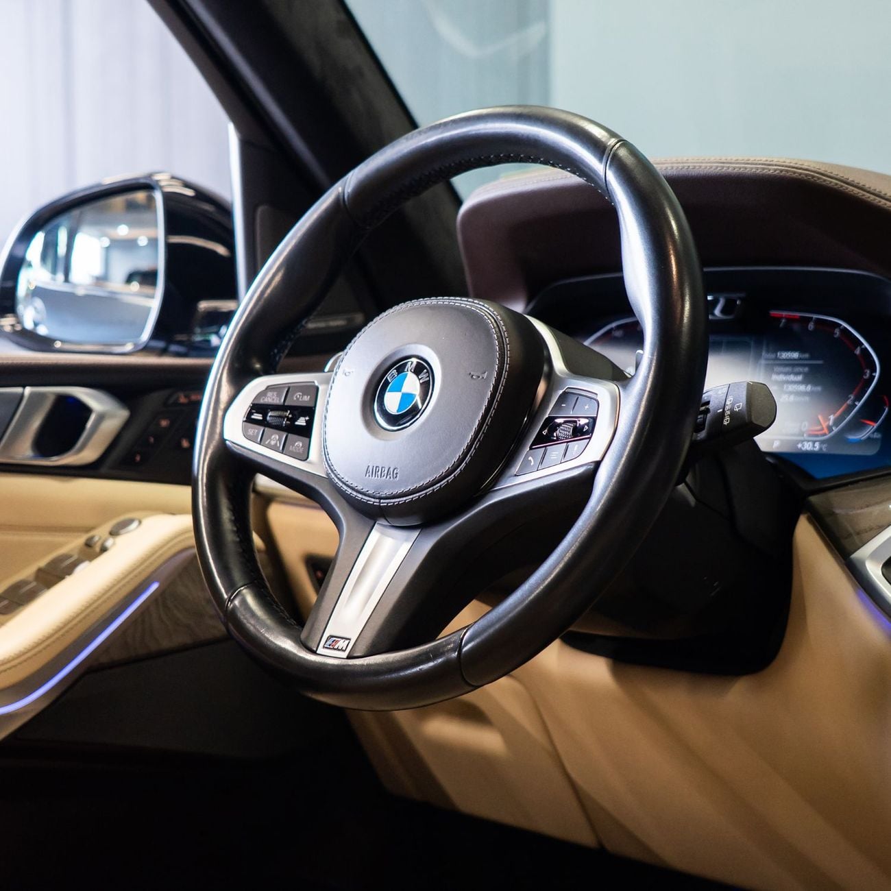 بي أم دبليو X7 40i M Sport Dynamic 3.0L