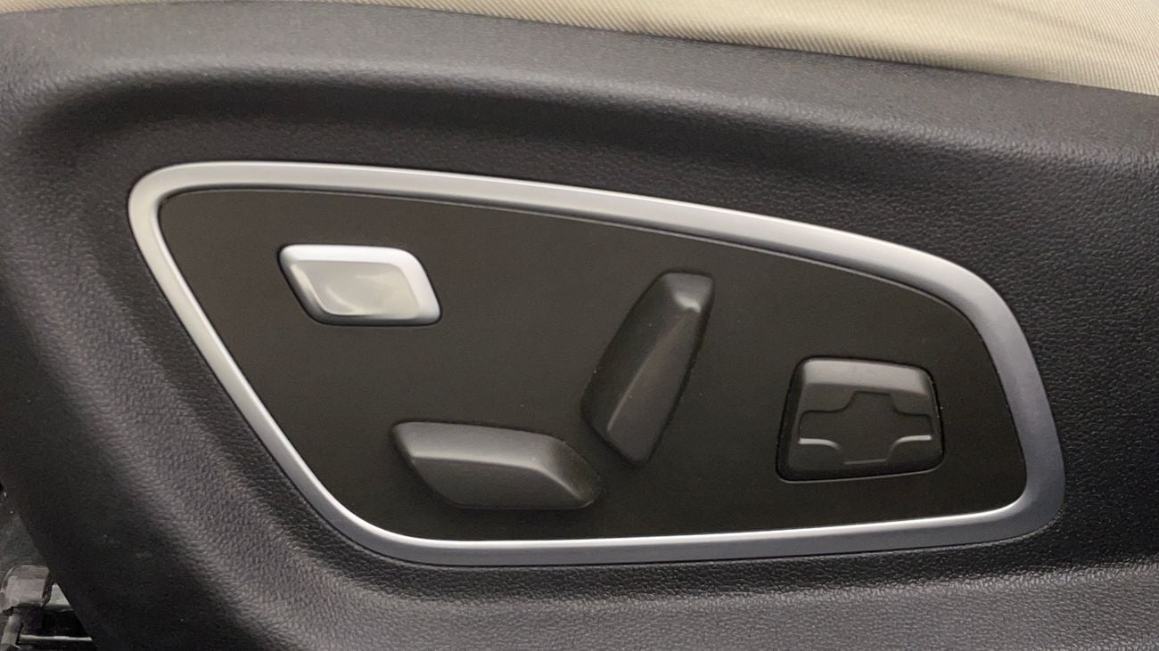 Renault Megane LE 1.6 | Zero Down Payment | Home Test Drive