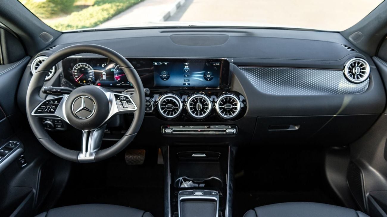 Mercedes-Benz GLA 220 2025 | MERCEDES BENZ GLA 220