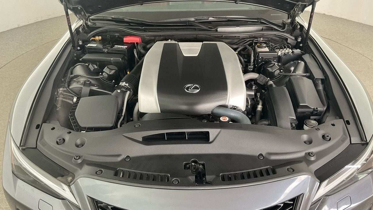 لكزس IS 350 F Sport Prestige | شامل الضمان | 0 ﺪﻔﻋﺓ ﺃﻮﻟﻯ