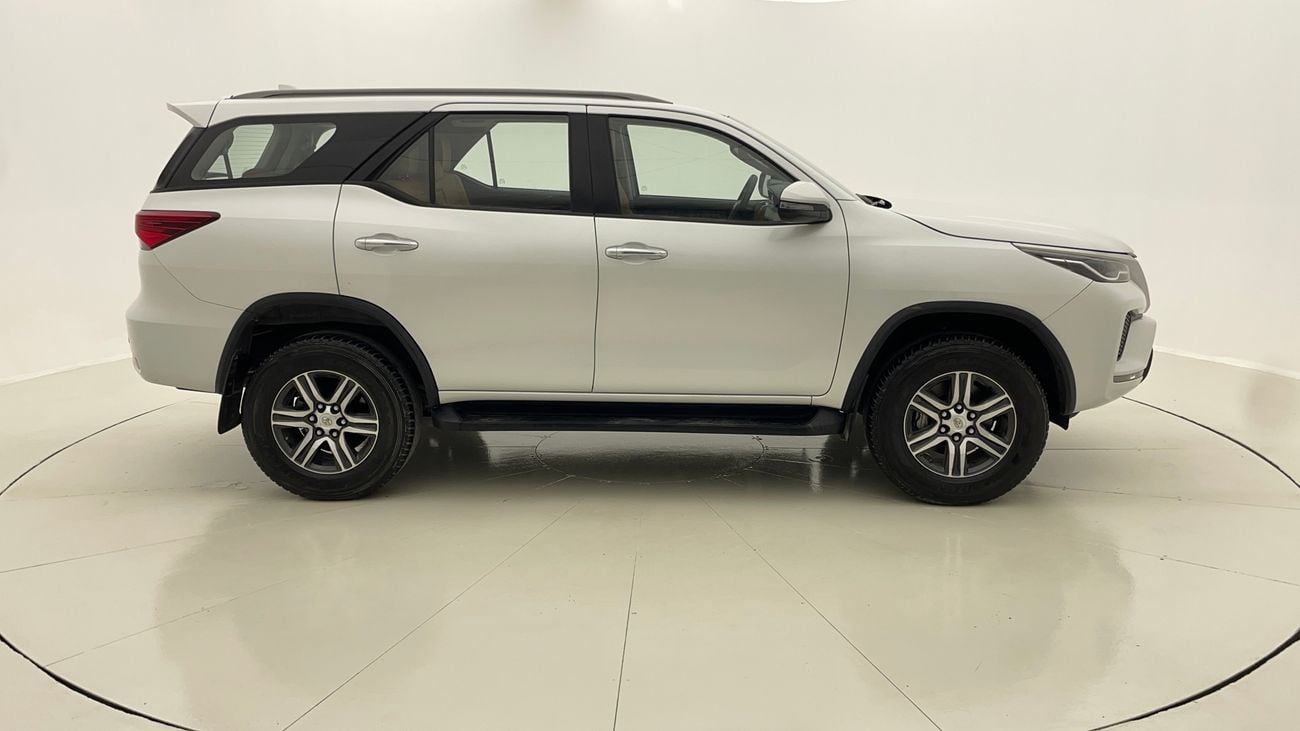 تويوتا فورتونر EXR 2.7 | بدون دفعة مقدمة | اختبار القيادة في المنزل