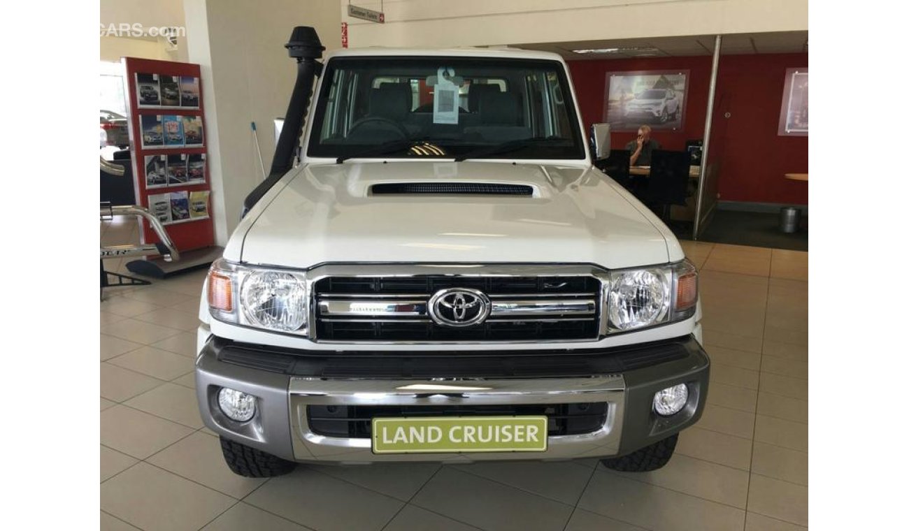 Toyota Land Cruiser Pick Up gxl