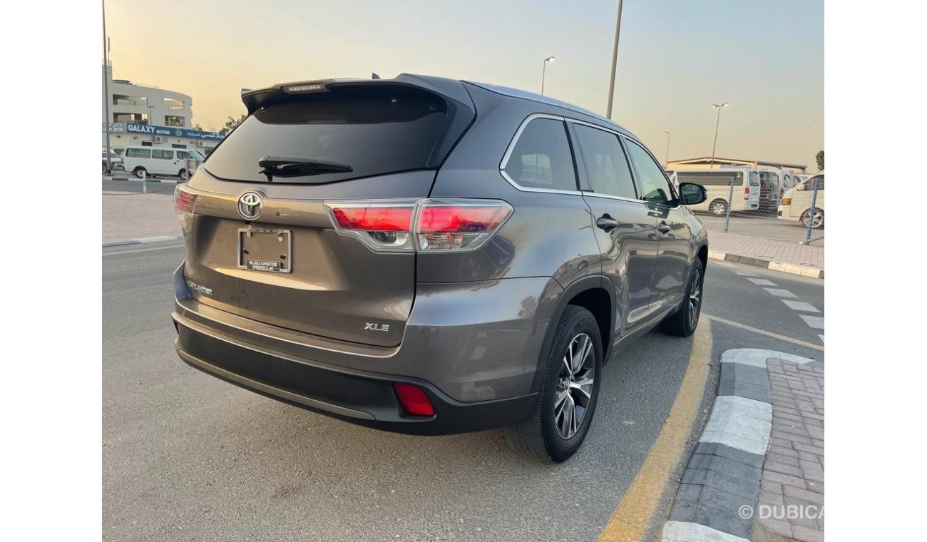 Toyota Highlander XLE LIMITED 4WD START & STOP ENGINE AND ECO 3.5L V6 2017 AMERICAN SPECIFICATION