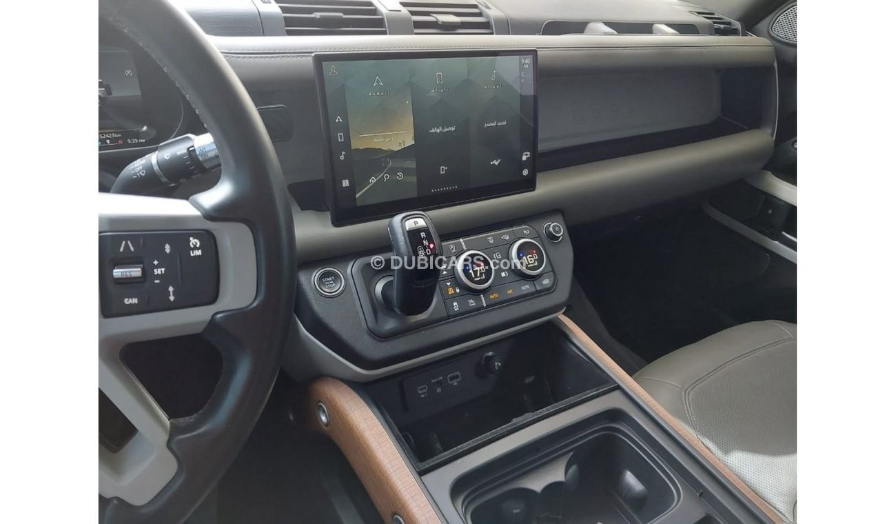Land Rover Defender 110 HSE P400 Land Rover Defender 2022 V6 Al Tayer warranty: five years or 150,000 with service contr