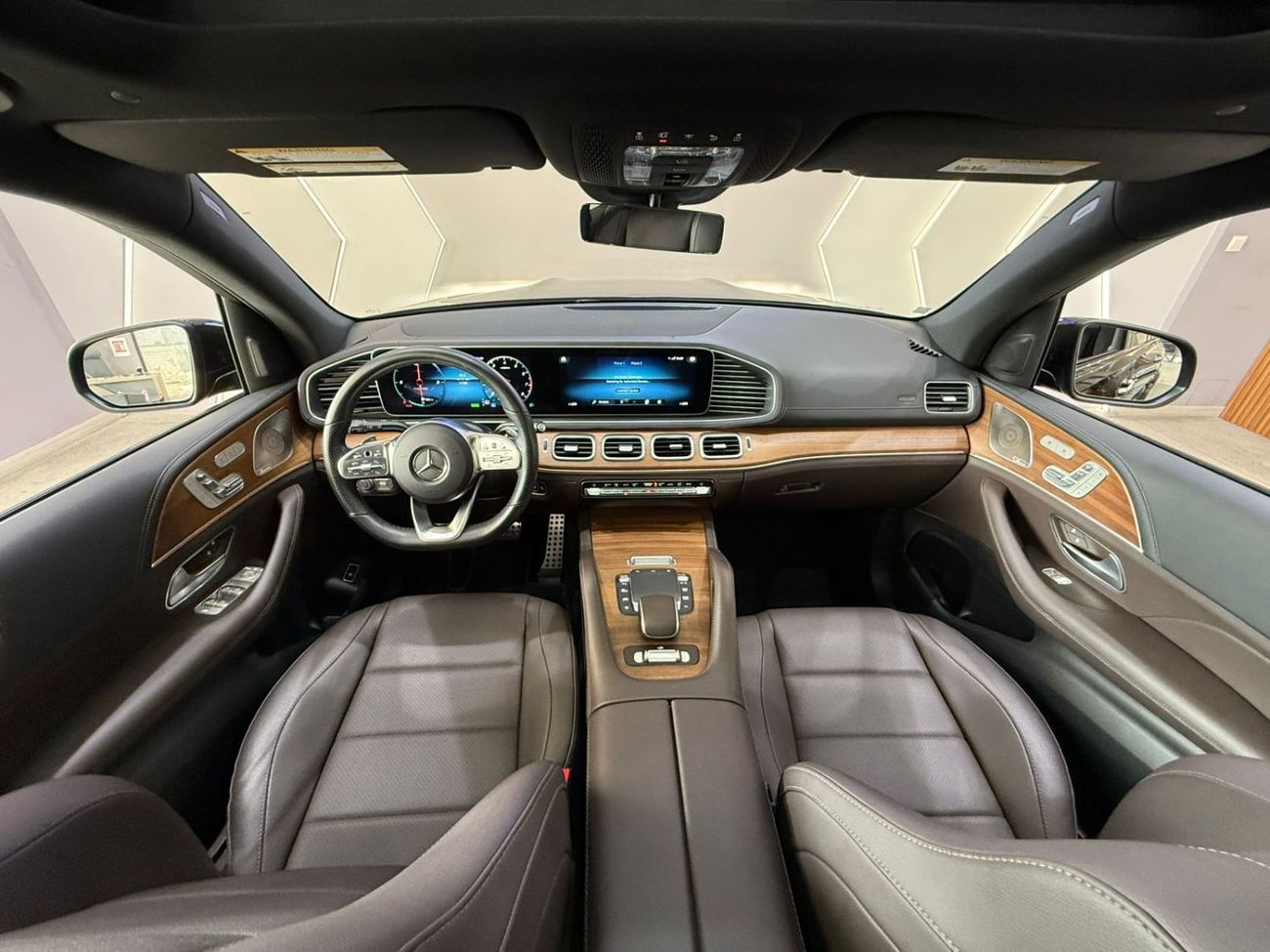 مرسيدس بنز GLS 450 Premium + 3.0L (389 HP)