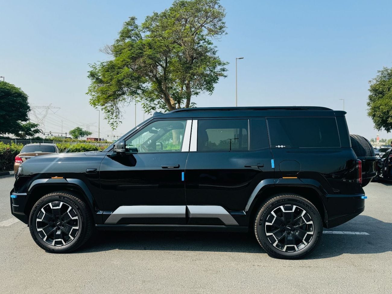 بي واي دي ليوبارد 8 FLAGSHIP (NGCC) Smart and Brave Flagship Edition (7 Seats)