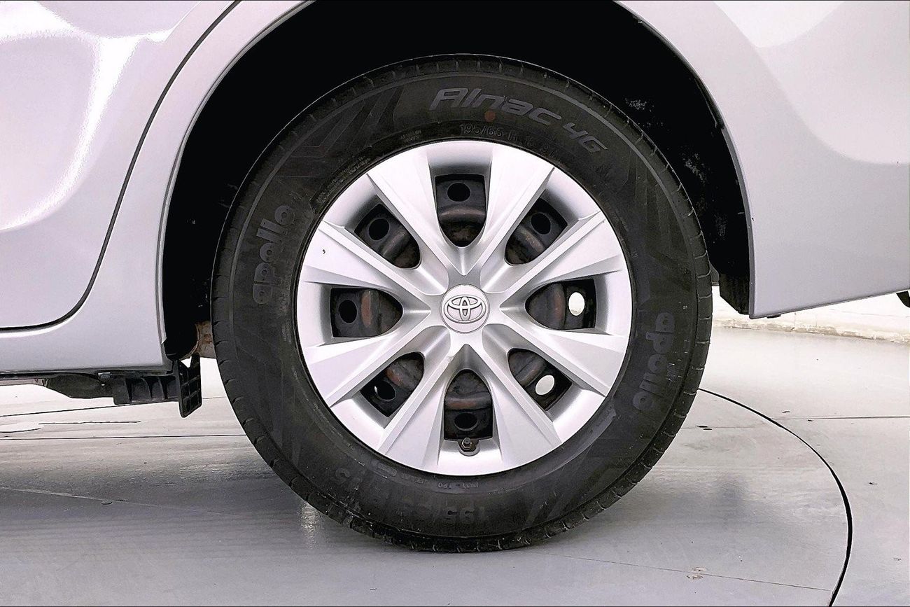 تويوتا كورولا SE | سنة ضمان مجانية | نسبة التمويل 1.99% | سياسة الإعادة بعد 7 أيام