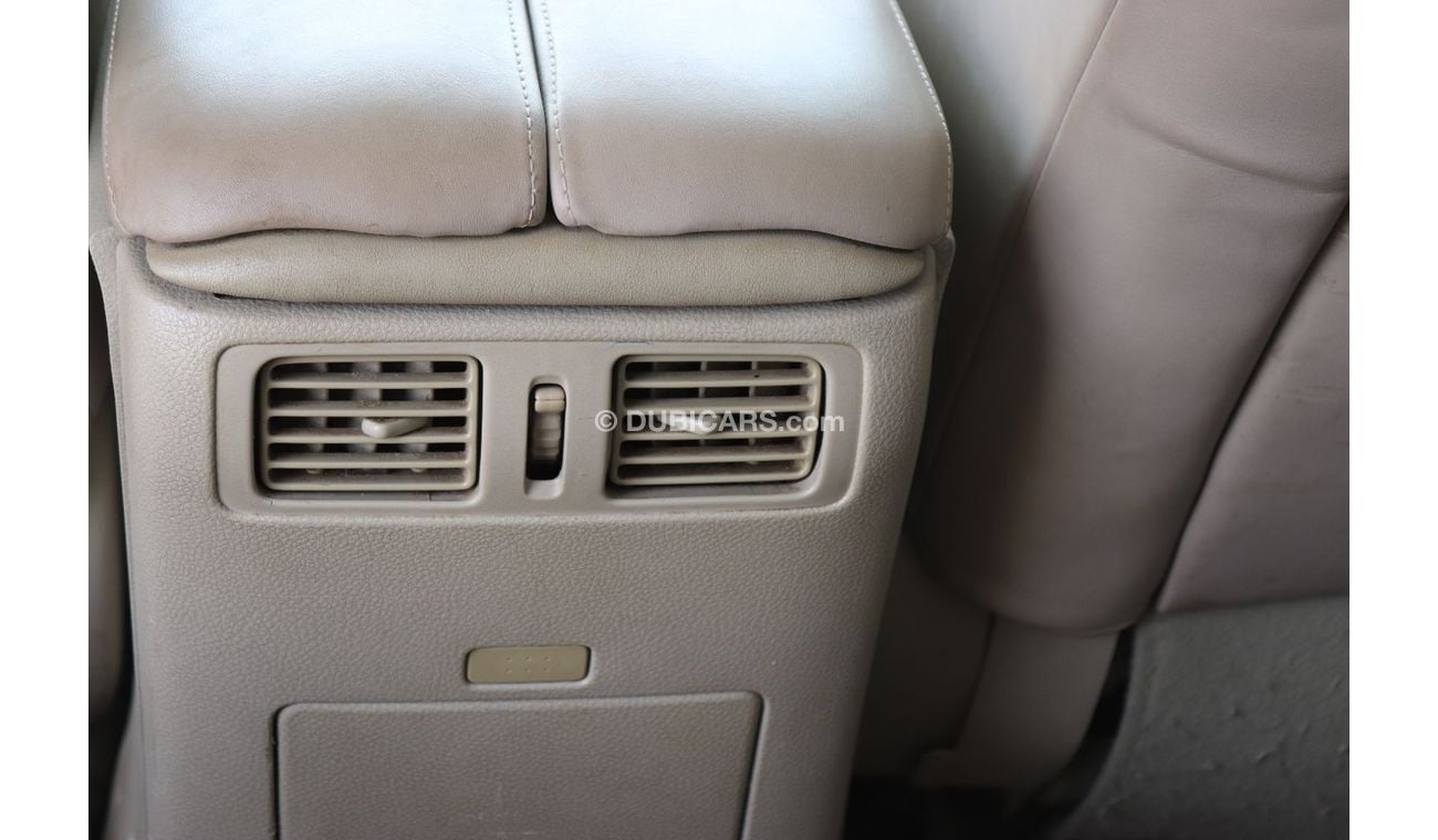 Infiniti M35 INFINITI M35 V6 3.5 MODEL 2008 GCC SPECS, SUNROOF, FULL OPTION