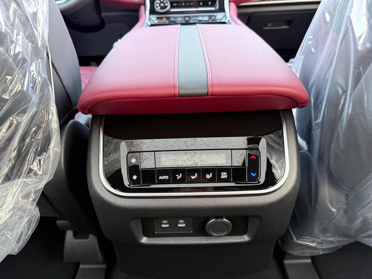 Nissan Patrol Nissan Patrol LE Platinum 3.5L Twin Turbo With Panoramic  Model 2025 Gray