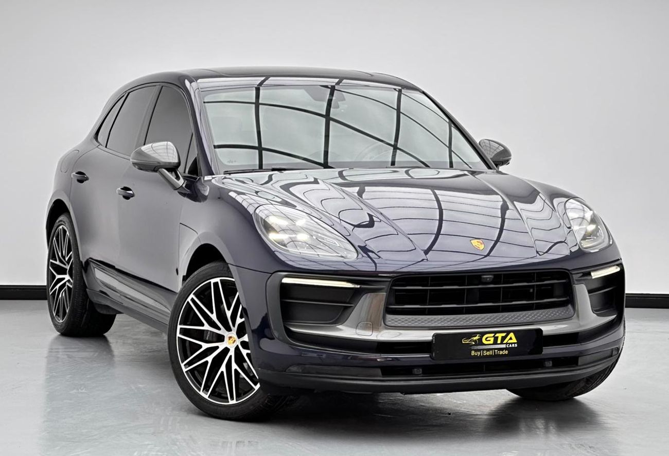 Porsche Macan T 2.0L (260 HP) 2022 Porsche Macan T, 1 Year Unlimited Km Warranty, Porsche Full Service History, GC