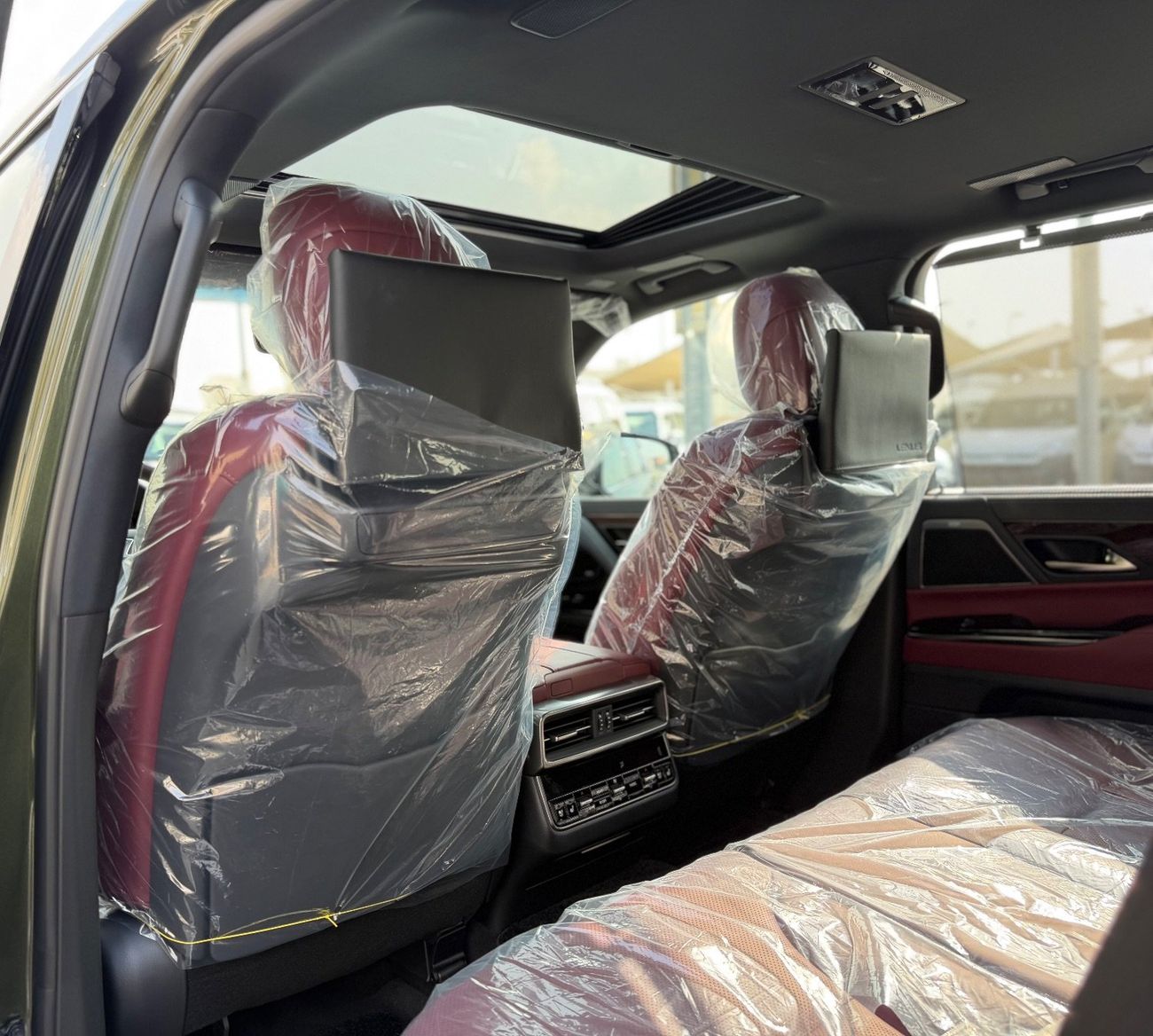 Lexus LX 600 LEXUS LX 600 || 7 Seater || 2025