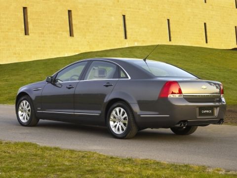 Chevrolet Caprice exterior - Rear Right Angled