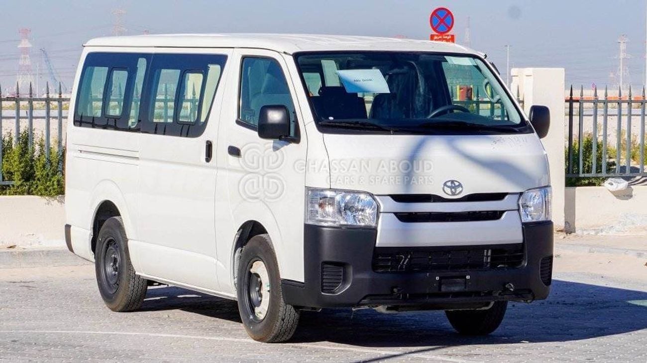 Toyota Hiace GLS Standard Roof, Panel Van, 2.5L, Diesel