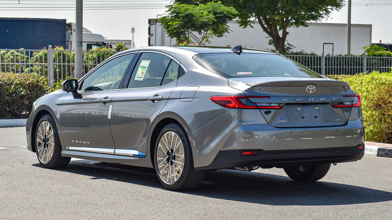 Toyota Camry Lumeir 2.5L Hybrid